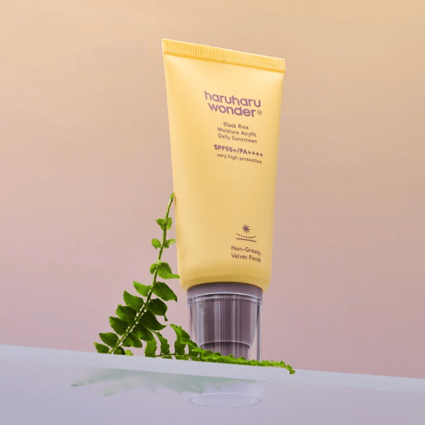 Легкий сонцезахисний крем Haruharu Wonder Black Rice Moisture Airy Fit Daily Sunscreen 50 мл